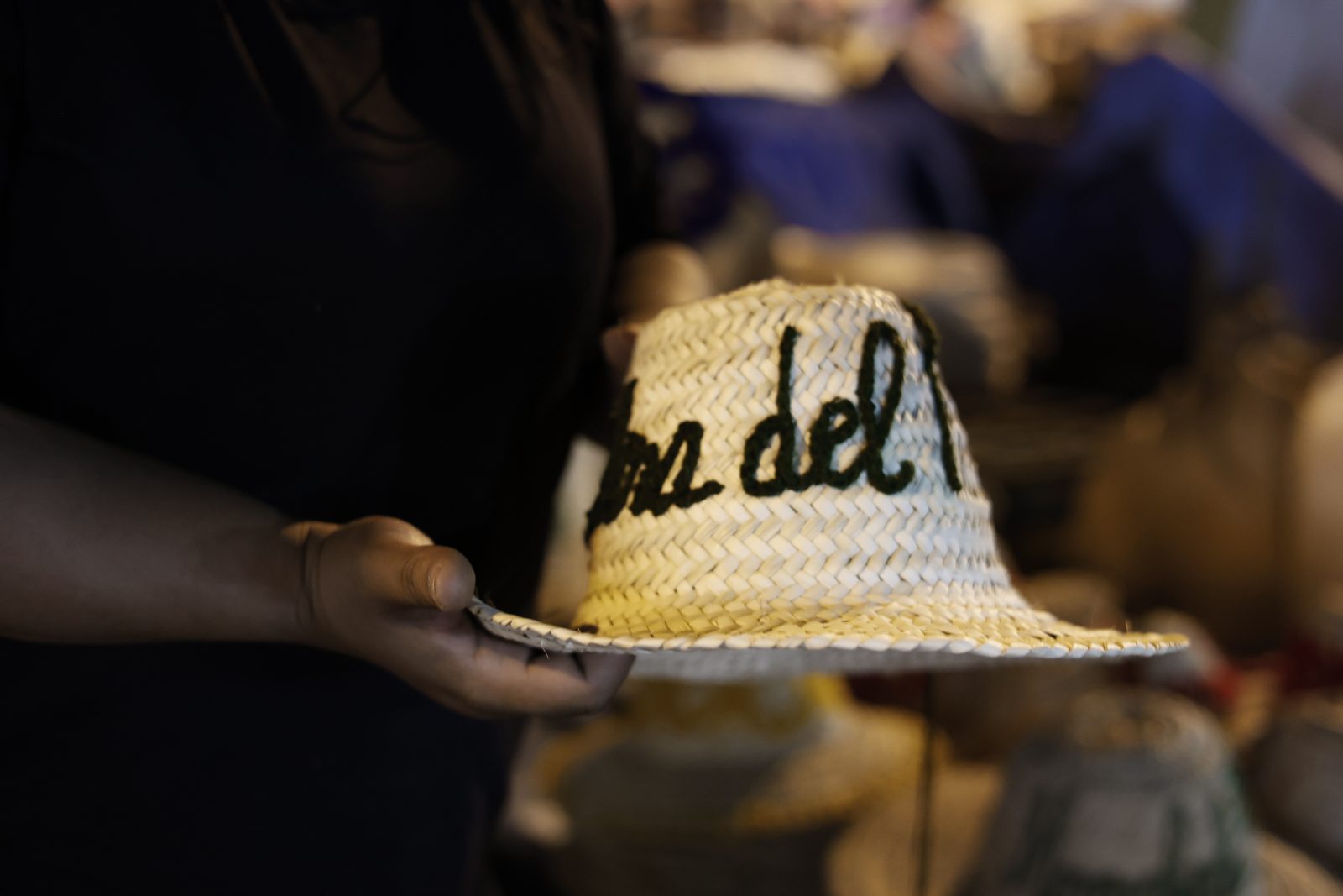 Clara del Río - Sombreros